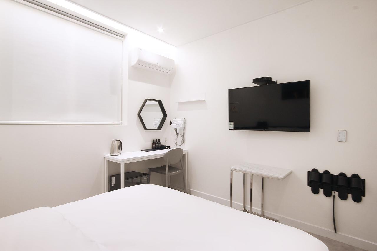 Hotel Yam Yeosu Hakdong Экстерьер фото